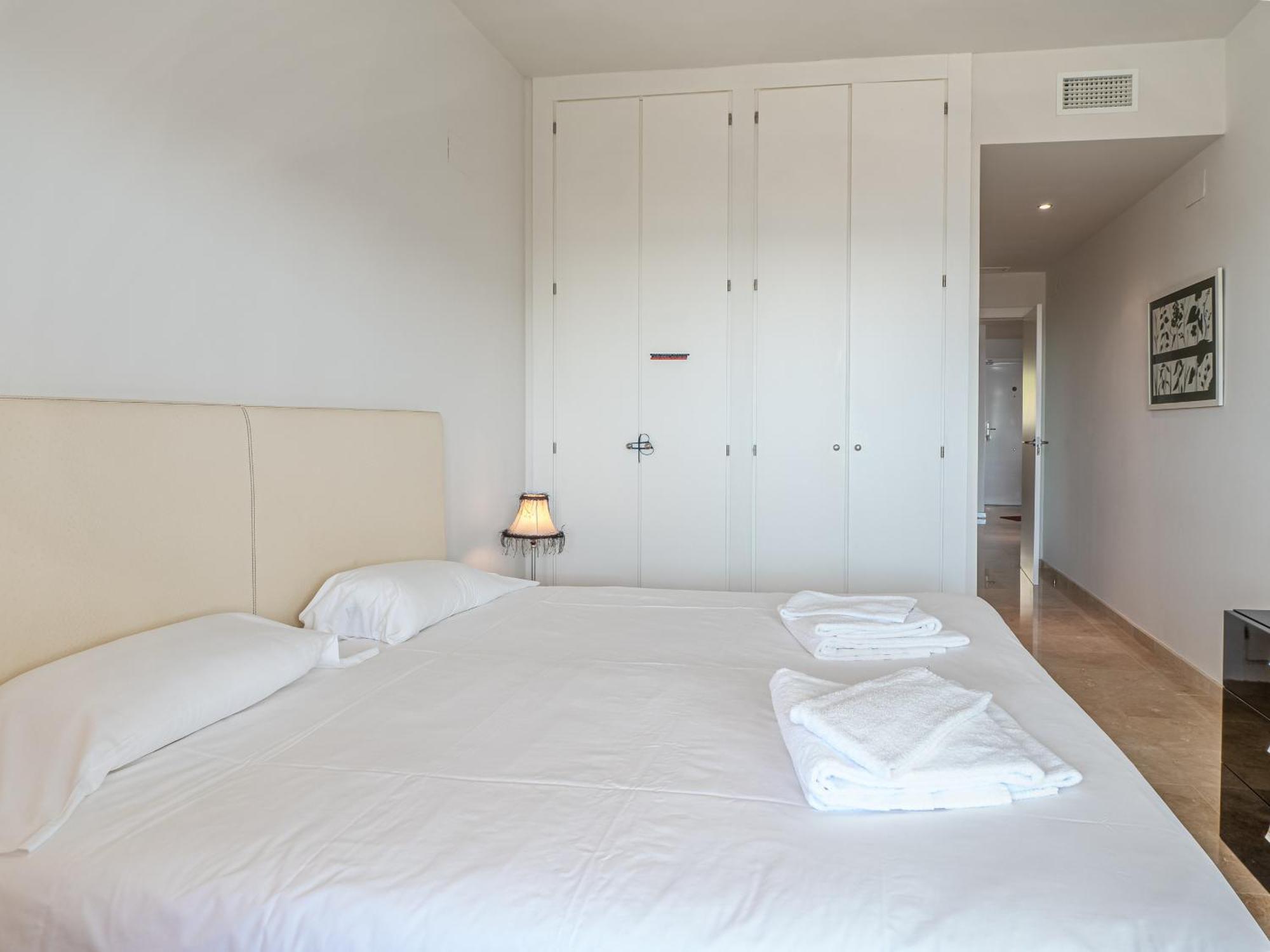 2055-Superb 2Bedrooms Apt, Gibraltar And Sea View Манилва Экстерьер фото